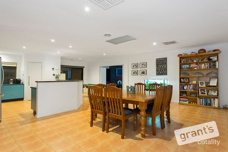 Property photo of 3 Clapton Court Cranbourne East VIC 3977