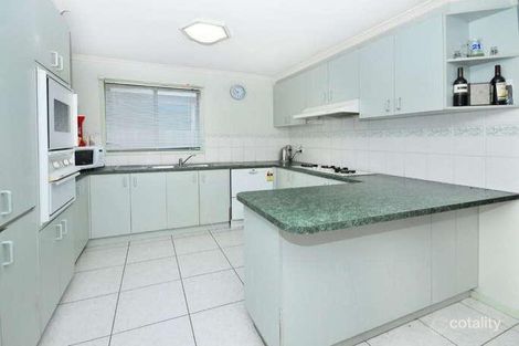 Property photo of 19 Oarsome Drive Delahey VIC 3037