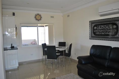 Property photo of 7 Exhibition Parade Mount Pritchard NSW 2170