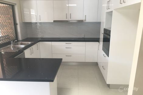 2 Rangeview Ct, Burleigh Waters, QLD 4220