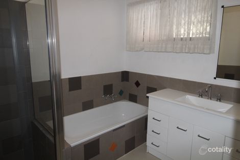 Property photo of 2 Rangeview Court Burleigh Waters QLD 4220