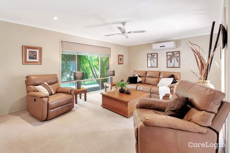 Property photo of 13 Pentland Court Helensvale QLD 4212