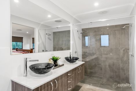 Property photo of 10 Village High Crescent Coomera QLD 4209