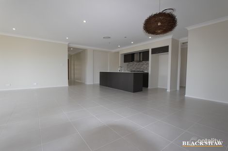 Property photo of 20 Bonarba Link Googong NSW 2620