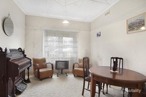 Property photo of 15 Crisp Street Essendon VIC 3040