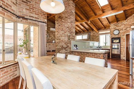 Property photo of 22 Haynes Road Sorrento WA 6020