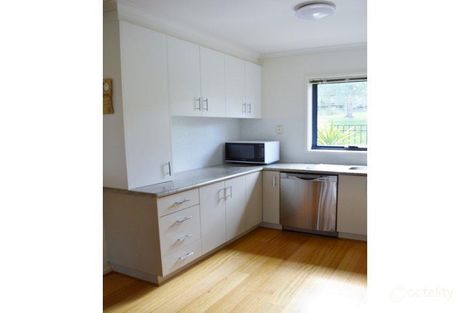 Property photo of 4 Frearson Walk Kensington VIC 3031