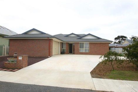 2 Eyre St, Ararat, VIC 3377
