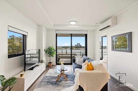 701/4-8 Smallwood Ave, Homebush, NSW 2140