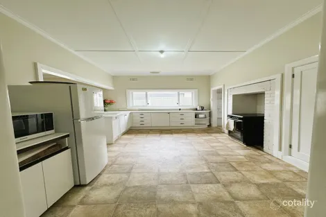 Property photo of 5 Mitchell Crescent Inverell NSW 2360