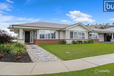 Property photo of 3 Davenport Street Killara VIC 3691