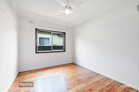 Property photo of 4 Bulli Road Toongabbie NSW 2146