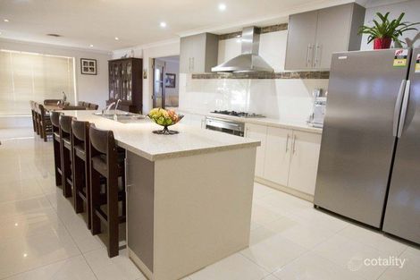 Property photo of 19 Simona Close Griffith NSW 2680