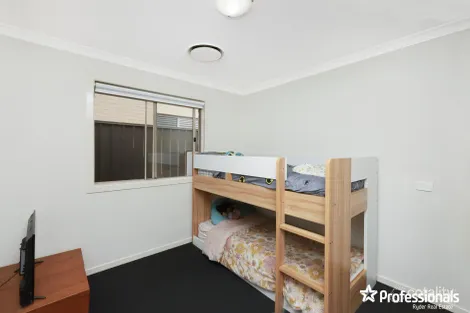Property photo of 5 Amber Way Cobblebank VIC 3338