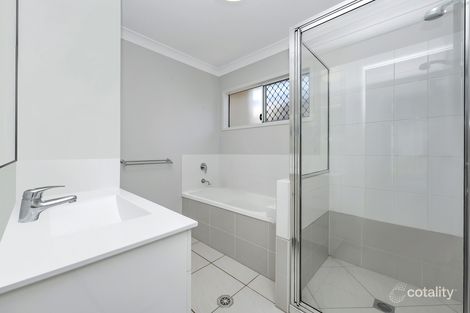 Property photo of 33 Roosevelt Loop Mount Louisa QLD 4814
