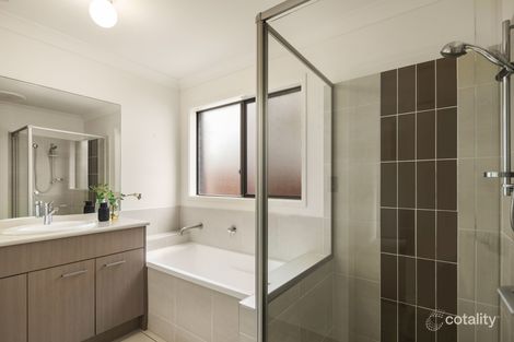 Property photo of 16 Nara Street Kenmore QLD 4069