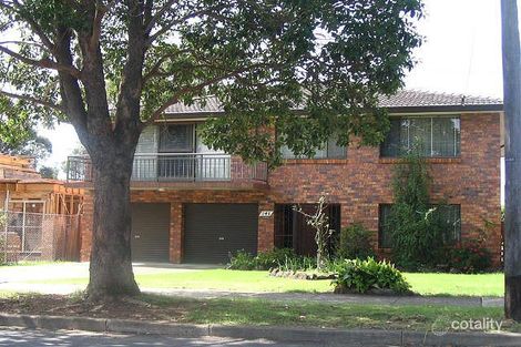 141 Hillcrest Ave, Greenacre, NSW 2190