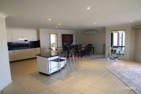 Property photo of 17 Schaefer Court Westbrook QLD 4350