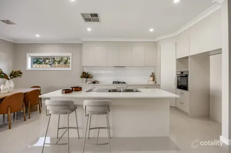 26 WANDANA TCE, TAPEROO, SA 5017