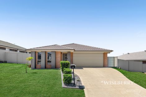 12 Lancaster St, Thornton, NSW 2322