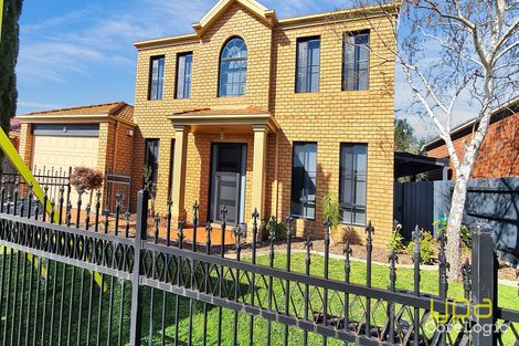 Property photo of 33 Beethoven Drive Narre Warren South VIC 3805