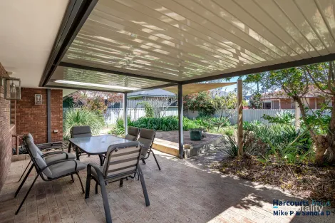 Property photo of 2/453 Riverton Drive East Riverton WA 6148