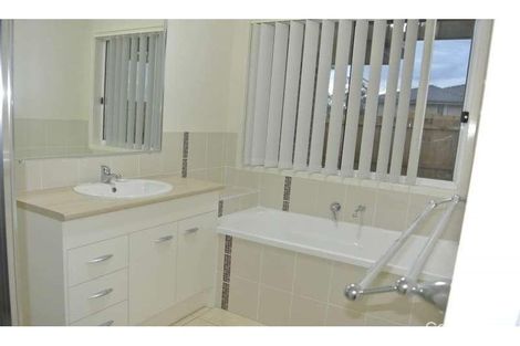 Property photo of 13 Whitmore Crescent Goodna QLD 4300