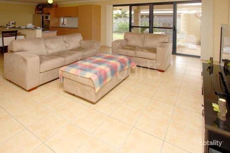 Property photo of 30 High Street Forest Lake QLD 4078