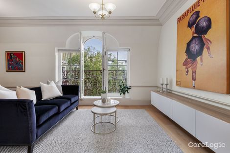 Property photo of 21/2 Lamin Lane Toorak VIC 3142