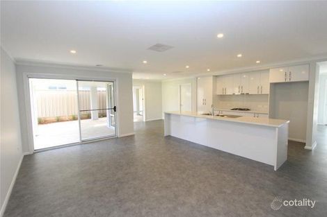 Property photo of 75 Strickland Drive Boorooma NSW 2650