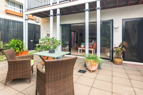 Property photo of 1/36 View Street Wooloowin QLD 4030