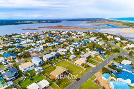 13 Skidale Cl, Lake Tyers Beach, VIC 3909