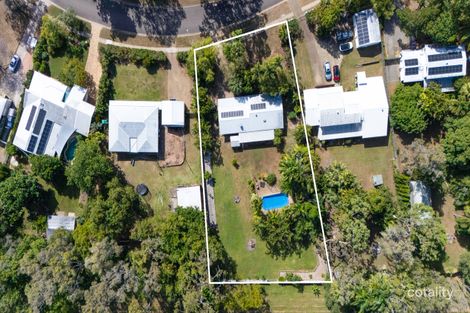 10 Bunya St, Bushland Beach, QLD 4818