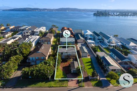 Property photo of 65 Marks Point Road Marks Point NSW 2280