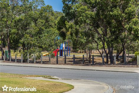 Property photo of 11 Sunrays Street Byford WA 6122