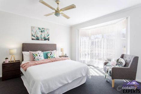 Property photo of 33 Shillabeer Crescent Woodcroft SA 5162