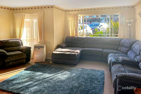 Property photo of 20 Barclay Close Kariong NSW 2250