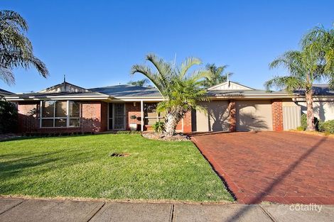 15 Bywaters Ave, Willaston, SA 5118