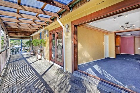 Property photo of 52 Bolwarra Road North Narrabeen NSW 2101
