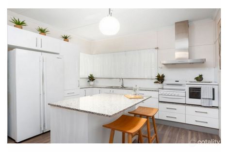 Property photo of 191 Craig Street Berserker QLD 4701