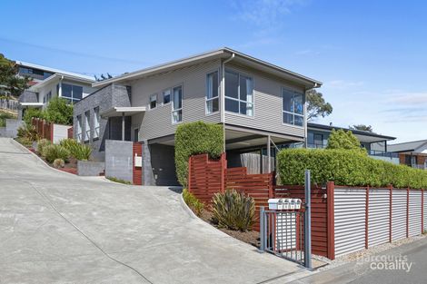 3/10 Simmons Ct, Lindisfarne, TAS 7015