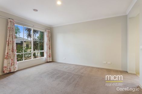 Property photo of 5 Pinoak Street Point Cook VIC 3030