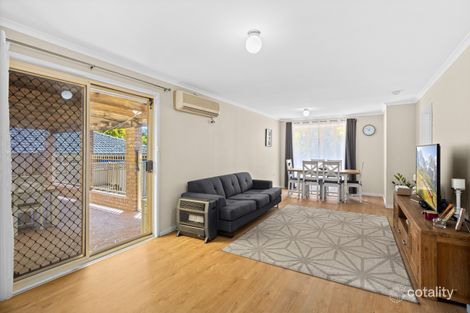 Property photo of 59 Barcoo Circuit Albion Park NSW 2527