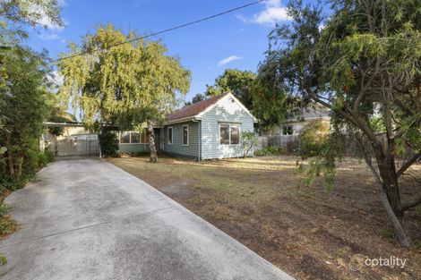 27 Rosslyn Ave, Seaford, VIC 3198