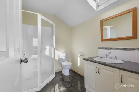 Property photo of 54 Manifold Street Camperdown VIC 3260