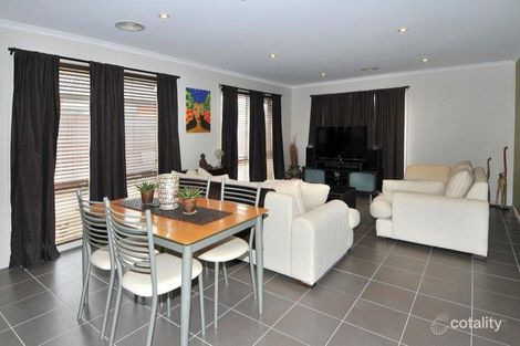 Property photo of 45 Shaftesbury Drive Epping VIC 3076