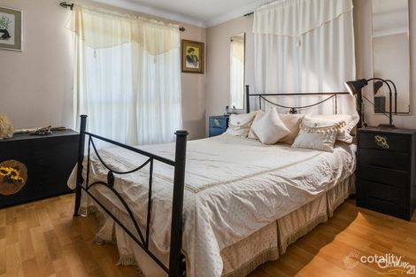 Property photo of 24 Wyperfeld Place Bow Bowing NSW 2566