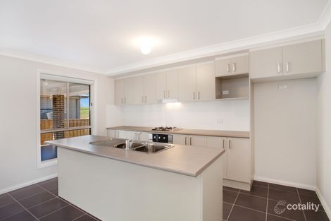 Property photo of 5 Dromedary Place Macquarie Links NSW 2565