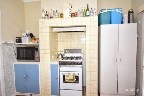 Property photo of 15 Lee Street Cowra NSW 2794