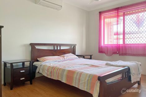 Property photo of 15 Whipbird Court Urangan QLD 4655